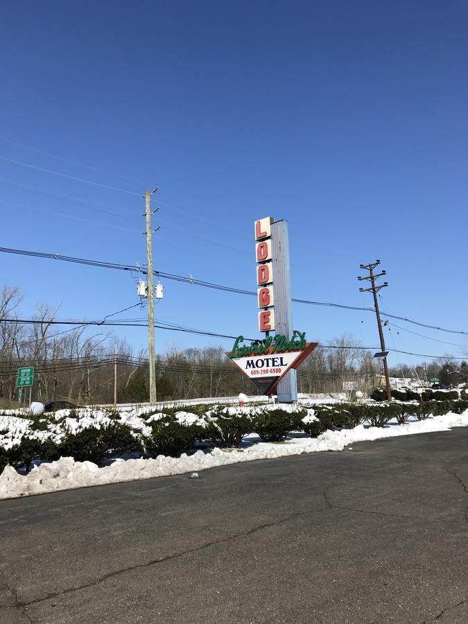 Laurel Notch Motel Бордънтаун Екстериор снимка